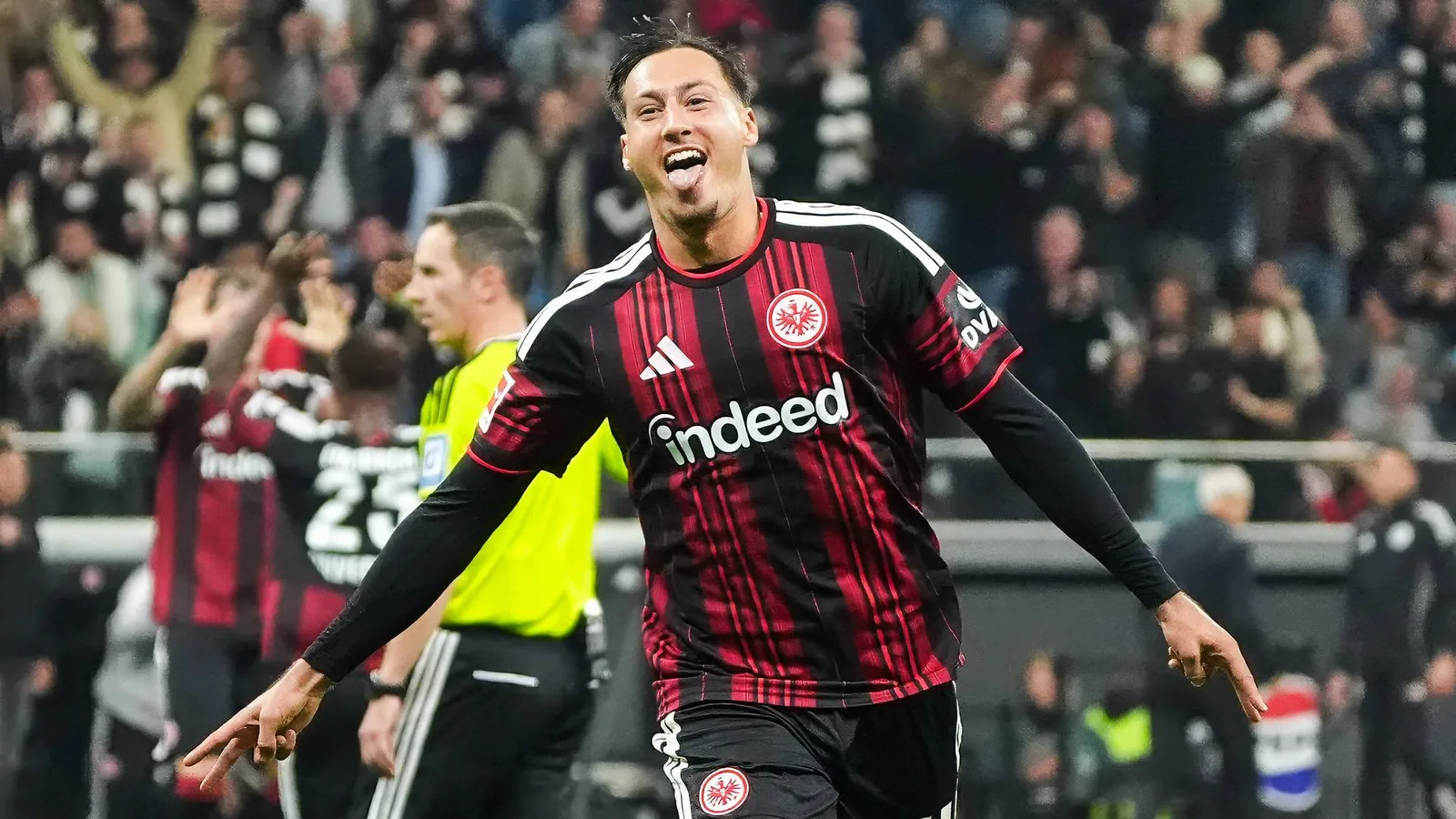 Younes Ebnoutalib celebrates for Eintracht Frankfurt against Cologne. Photo: hessenschau